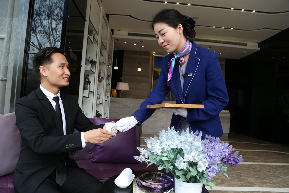 Lavande Hotel Shanghai Hongqiao Airport Wuzhong Road Exterior foto